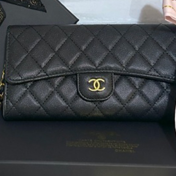CC  beauty black makeup bag cosmetic chain quilted leather - Picture 7 of 9